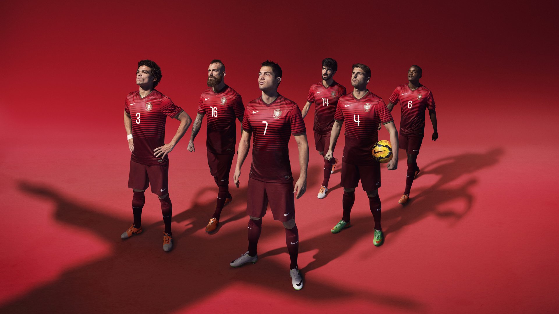 世俱杯精彩片段：镌刻足球史上的难忘瞬间，世俱杯简介