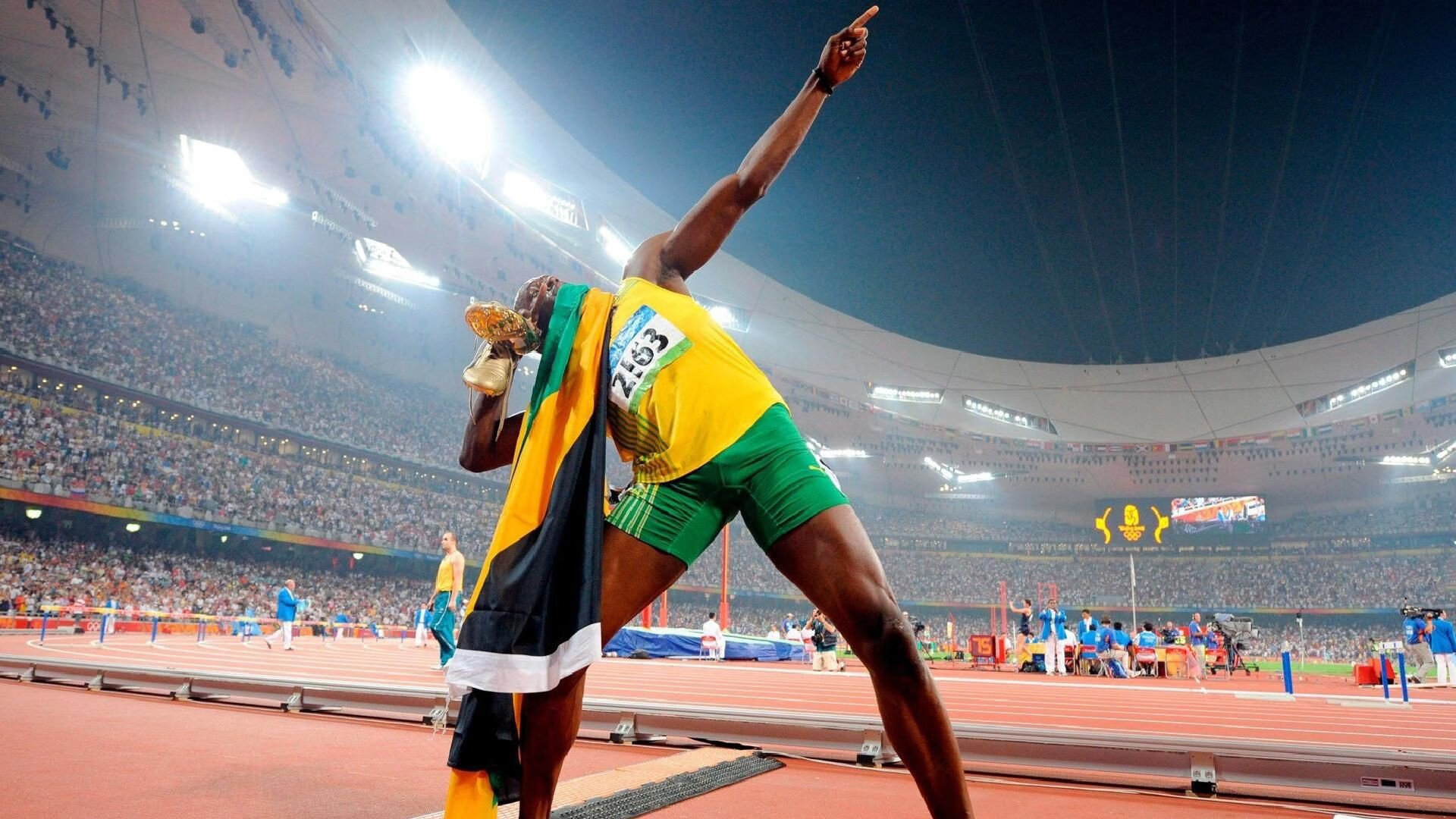 巴萨短传渗透展现技术流风采，巴萨传控